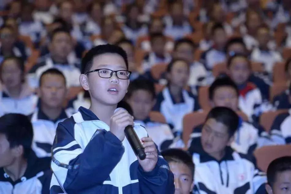 铭记与致敬，中国航天员的英勇与牺牲——追忆不幸遇难的航天英雄