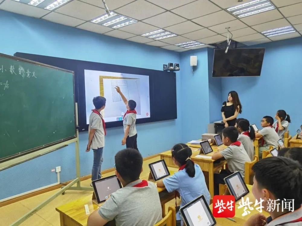 探秘华彩网大红门，传统与现代交织的数字娱乐新篇章大红门华彩大红门
