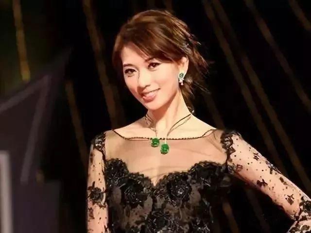 富婆的独特视角，一图、一笑与特别之处富婆看图中一肖一特
