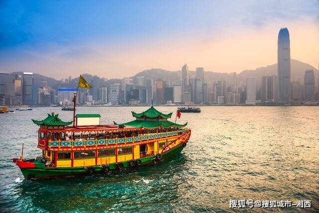 探索香港与澳门的奇妙之旅，全面资料大全及T字谜题揭秘香港资料免费长期公开