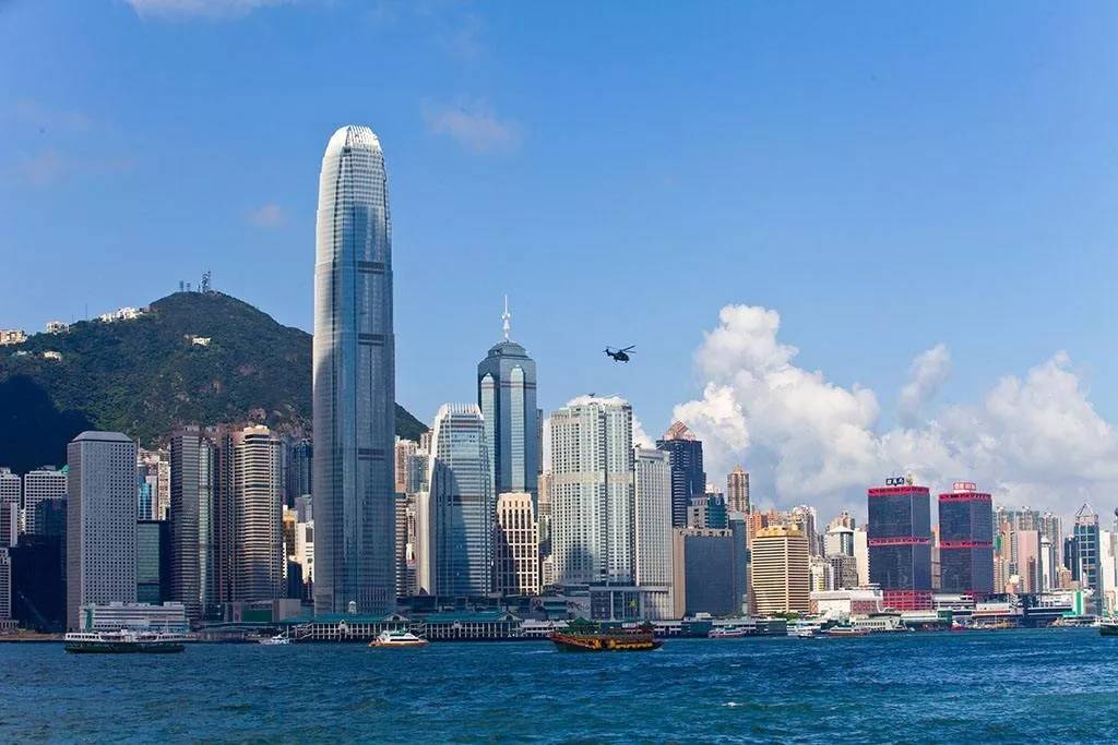 香港52479金—探索金融科技与传统文化交融的独特魅力0422香港金手